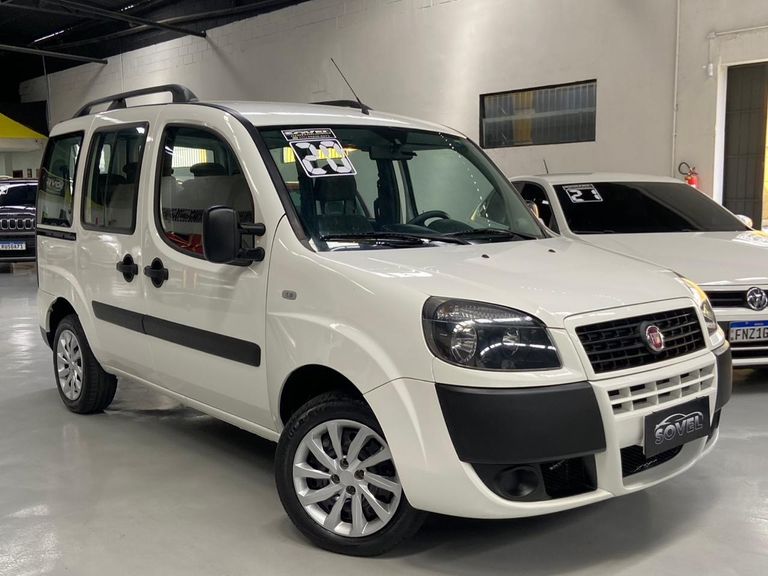 Fiat Doblo ESSENCE 1.8 Flex 16V 5p