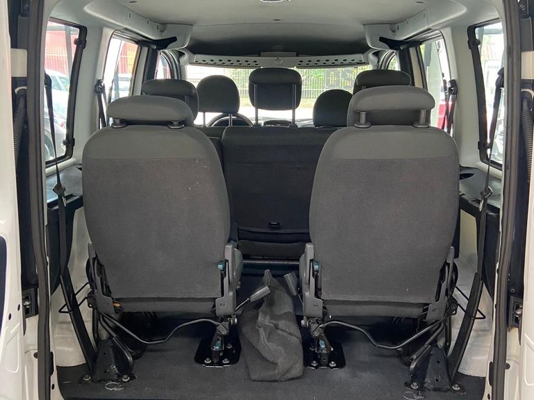 Fiat Doblo ESSENCE 1.8 Flex 16V 5p