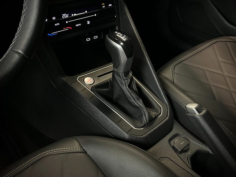 VolksWagen VIRTUS Exclusive 250TSI 1.4 Flex 16V Aut