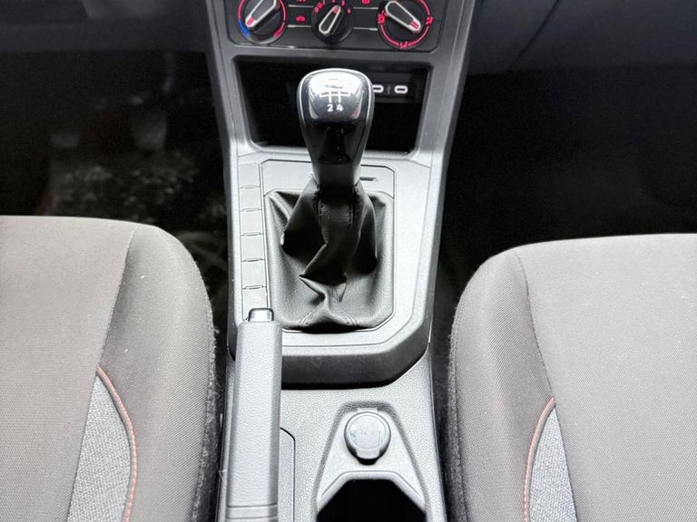 VolksWagen Polo 1.0 MPI Flex 12V 5p