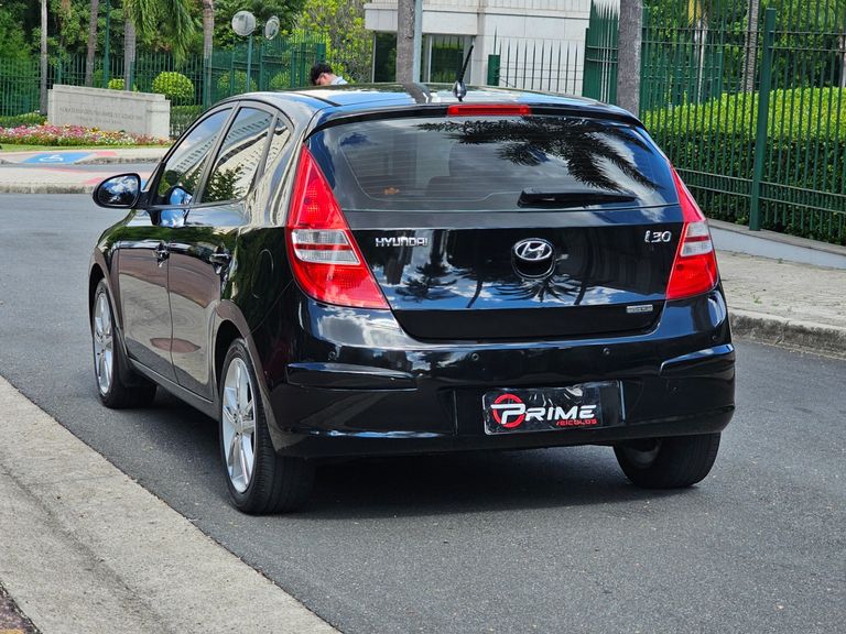 Hyundai i30 2.0 16V 145cv 5p Aut.