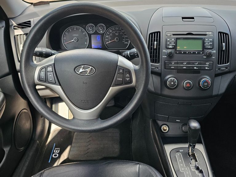 Hyundai i30 2.0 16V 145cv 5p Aut.