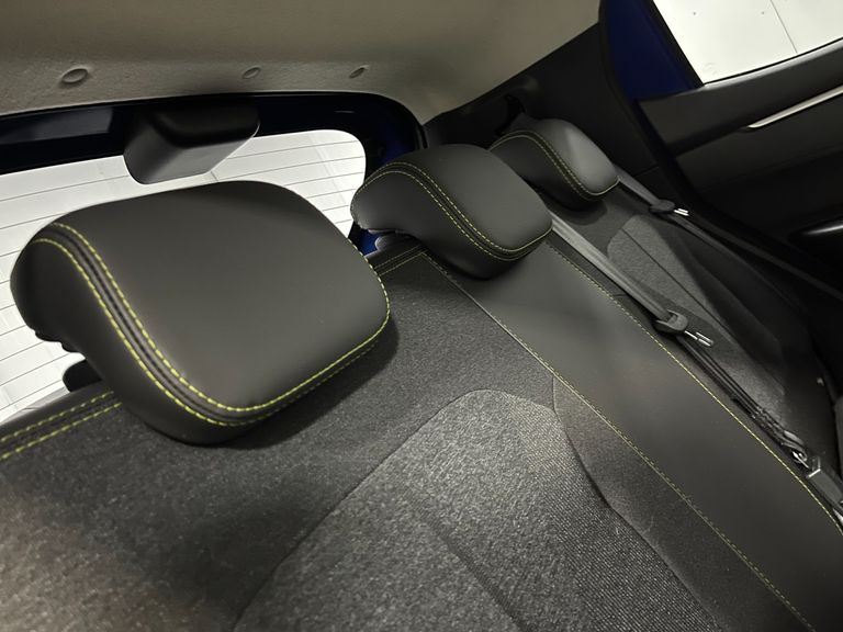 Renault KWID OUTSIDER 1.0 Flex 12V 5p Mec.