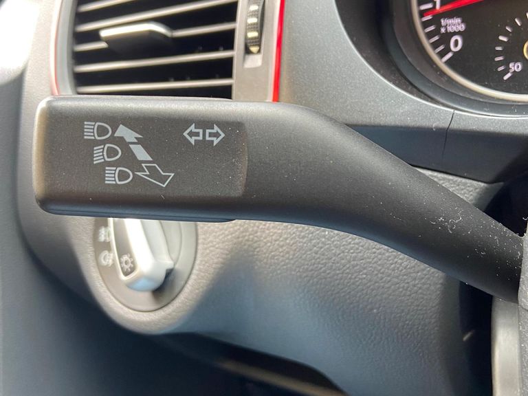 VolksWagen Fox Rock in Rio 1.6 Mi Total Flex 8V 5p