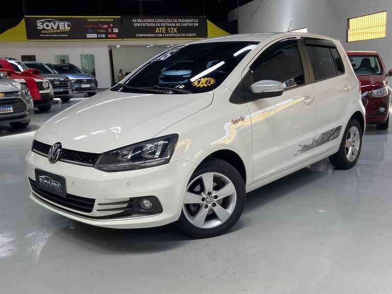 VolksWagen Fox Rock in Rio 1.6 Mi Total Flex 8V 5p