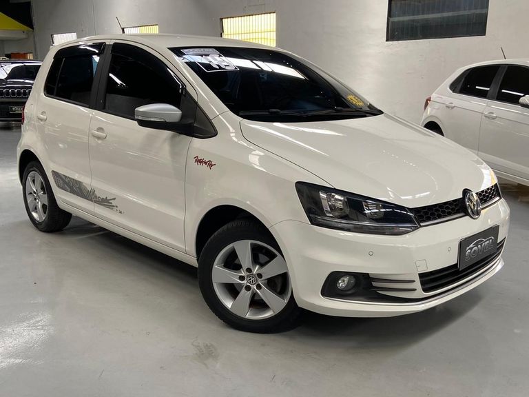 VolksWagen Fox Rock in Rio 1.6 Mi Total Flex 8V 5p