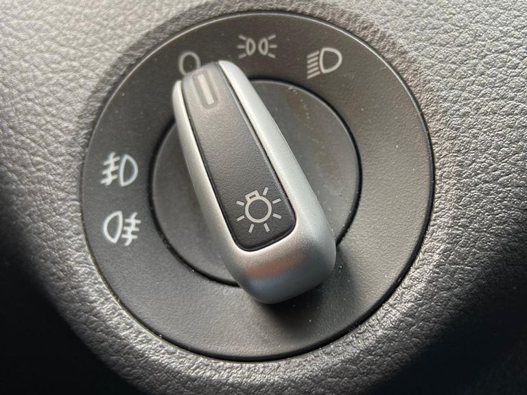 VolksWagen Fox Rock in Rio 1.6 Mi Total Flex 8V 5p