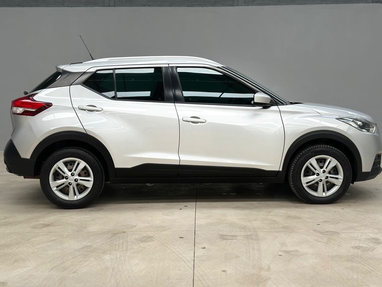 Nissan KICKS S 1.6 16V FlexStar 5p Mec.