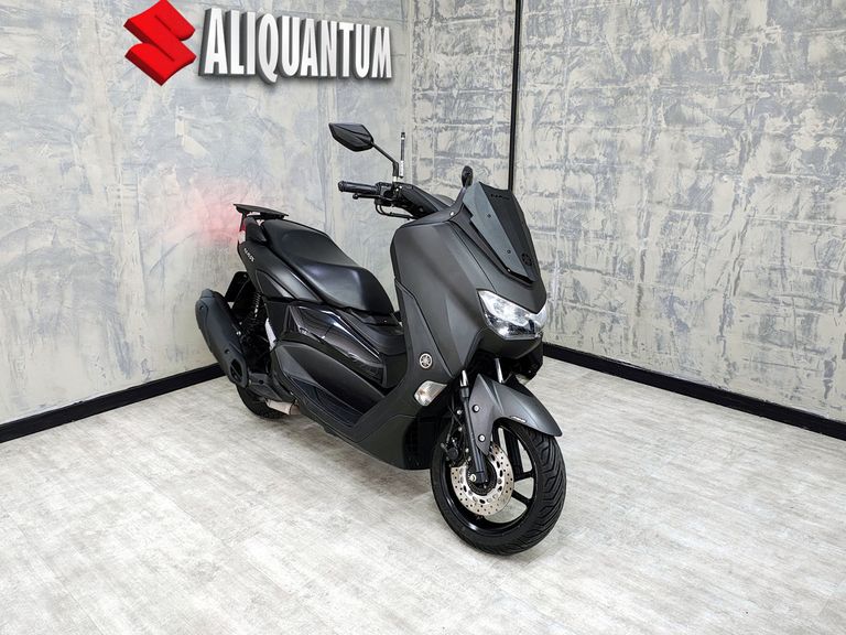 YAMAHA NMAX 160