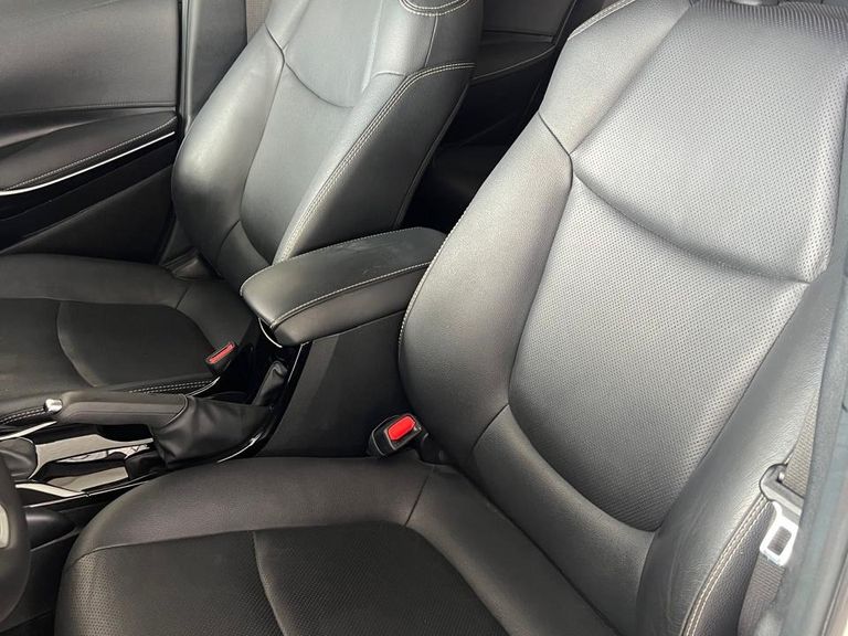 Toyota Corolla Altis 1.8 16V Aut. (Híbrido)