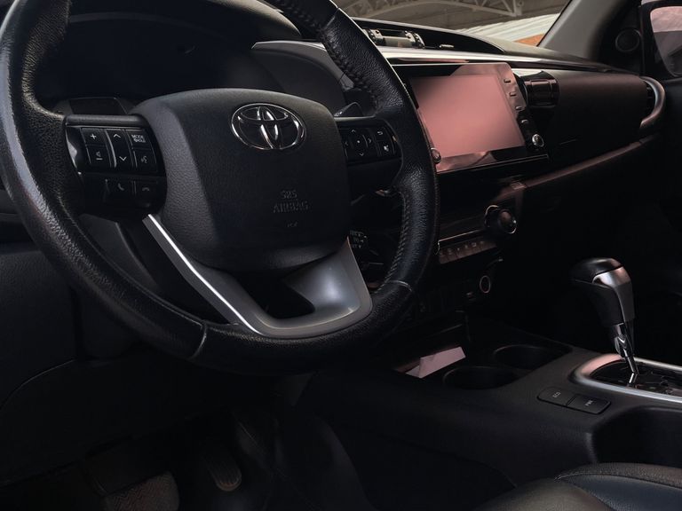 Toyota Hilux CD SRV 4x4 2.8 TDI Diesel Aut.