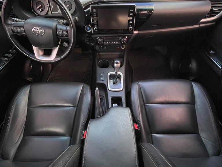 Toyota Hilux CD SRV 4x4 2.8 TDI Diesel Aut.