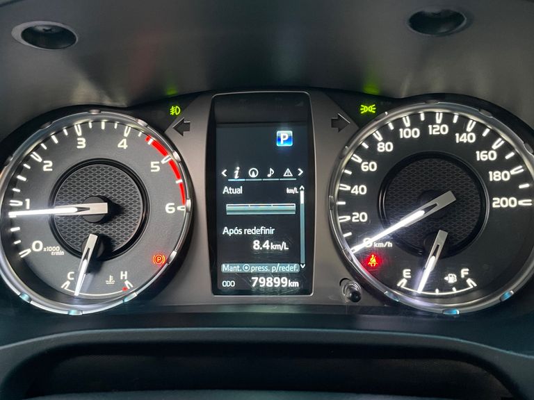 Toyota Hilux CD SRV 4x4 2.8 TDI Diesel Aut.