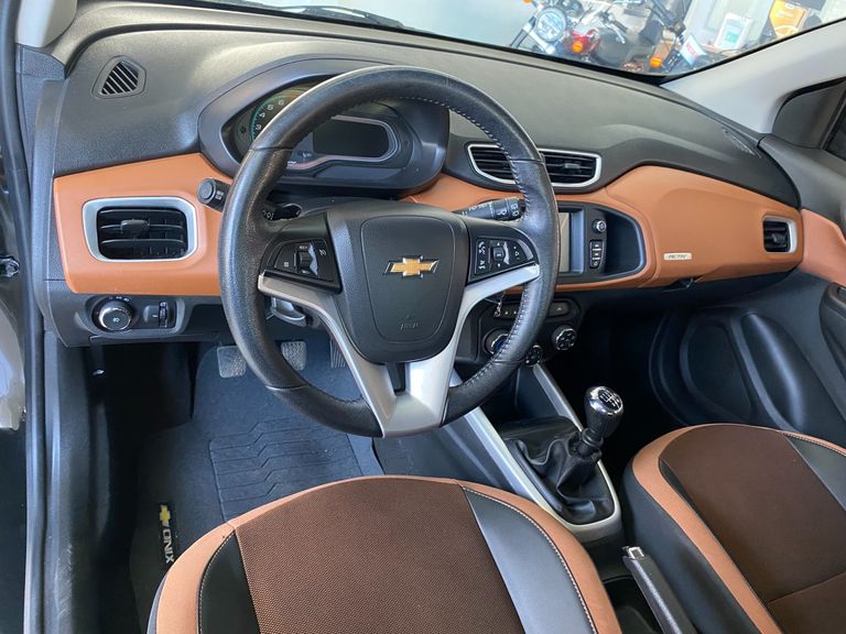 Chevrolet ONIX HATCH ACTIV 1.4 8V Flex 5p Mec.