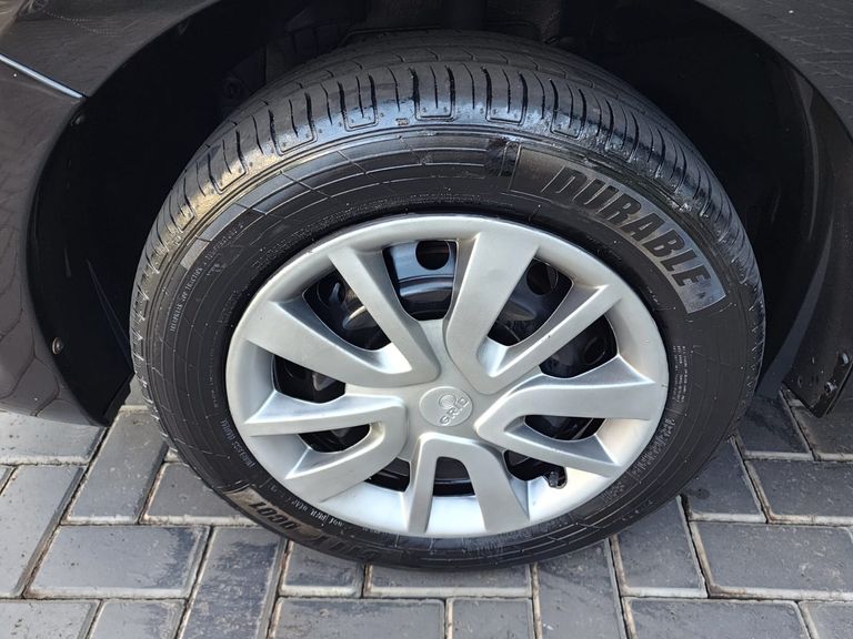 Renault SANDERO Expression Flex 1.6 16V 5p