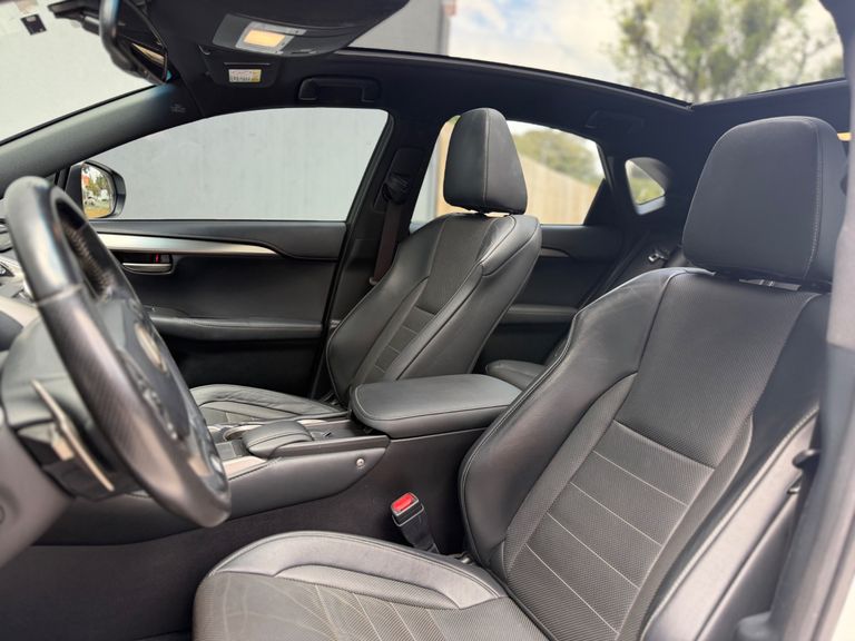 Lexus NX-200t F-Sport AWD 2.0 16v 238cv Aut.