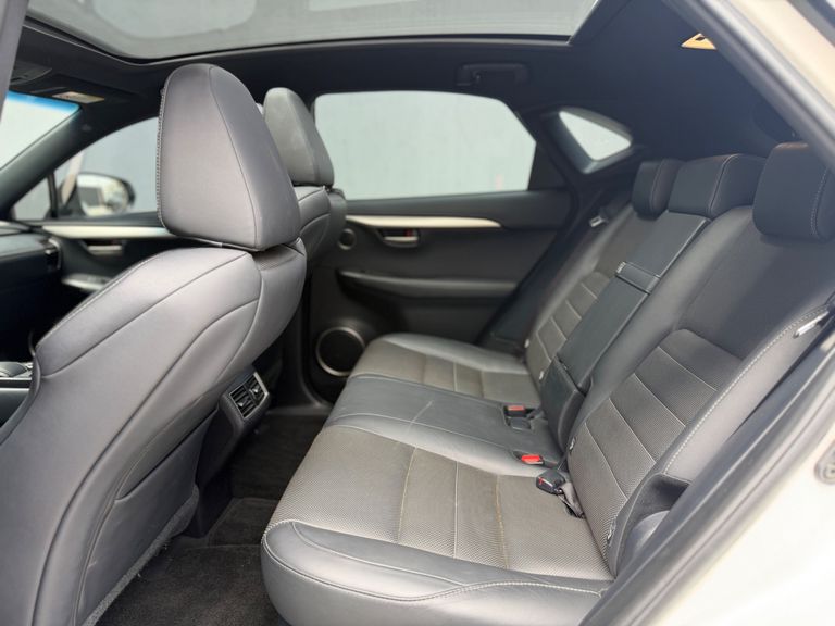 Lexus NX-200t F-Sport AWD 2.0 16v 238cv Aut.