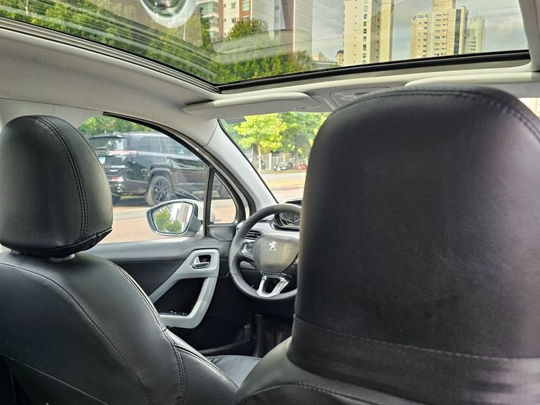 Peugeot 208 Allure 1.5 Flex 8V 5p