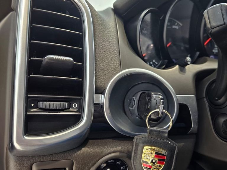 Porsche Cayenne V6 3.2/3.6 24V