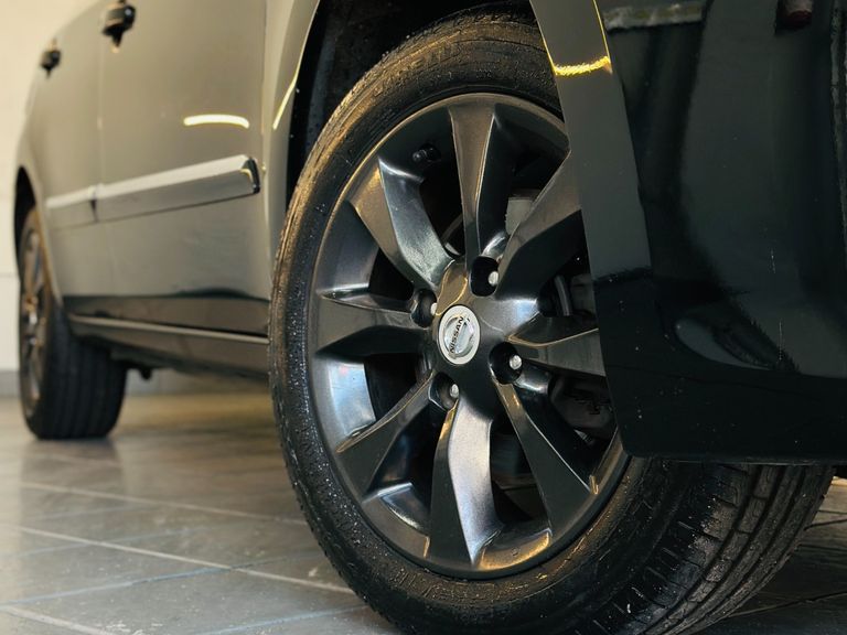 Nissan Sentra S 2.0/ 2.0 Flex Fuel 16V Aut.