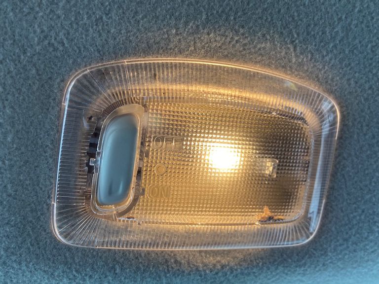 Renault KWID Zen 1.0 Flex 12V 5p Mec.