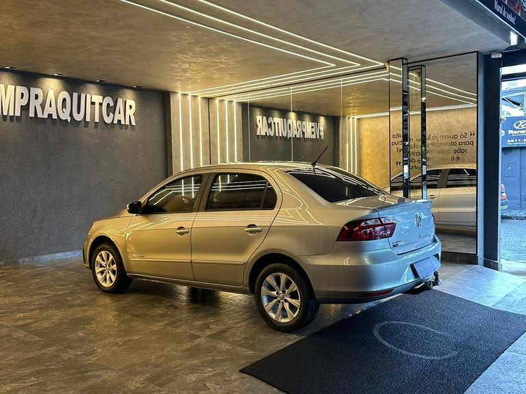 VolksWagen VOYAGE COMF/Highli. 1.6 T.Flex 8V 4p