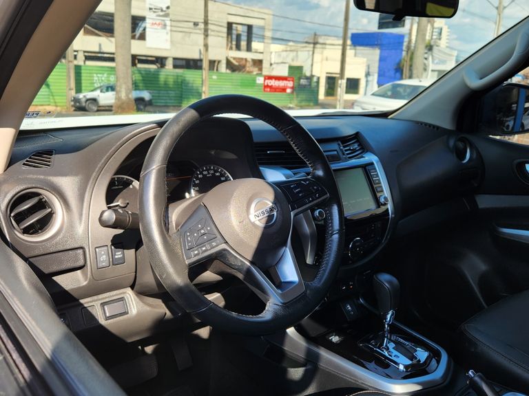 Nissan Frontier XE CD 4x4 2.3 Bi-TB Diesel Aut.