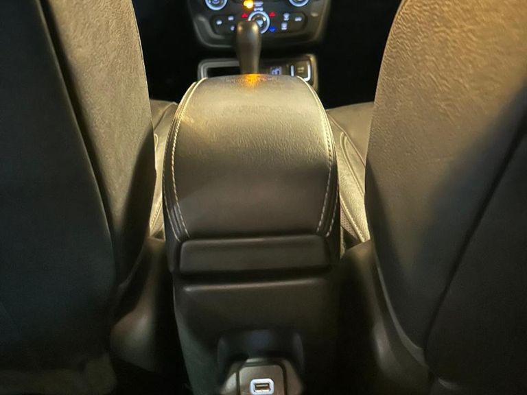 Jeep Renegade Long. T270 1.3 TB 4x2 Flex Aut.