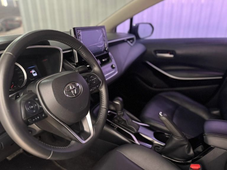 Toyota Corolla XEi 2.0 Flex 16V Aut.