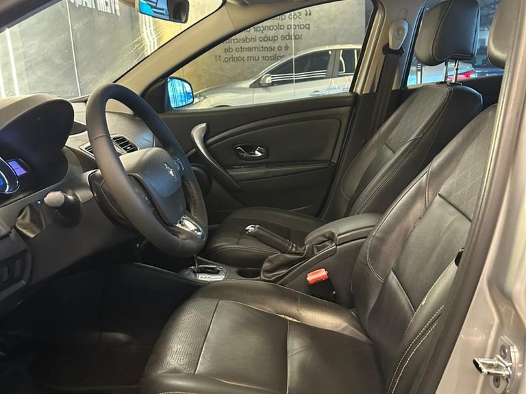 Renault FLUENCE Sed. Dynamique 2.0 16V FLEX Aut.