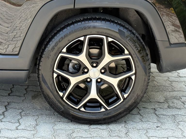 Jeep COMPASS LONG. T270 1.3 TB 4x2 Flex Aut.