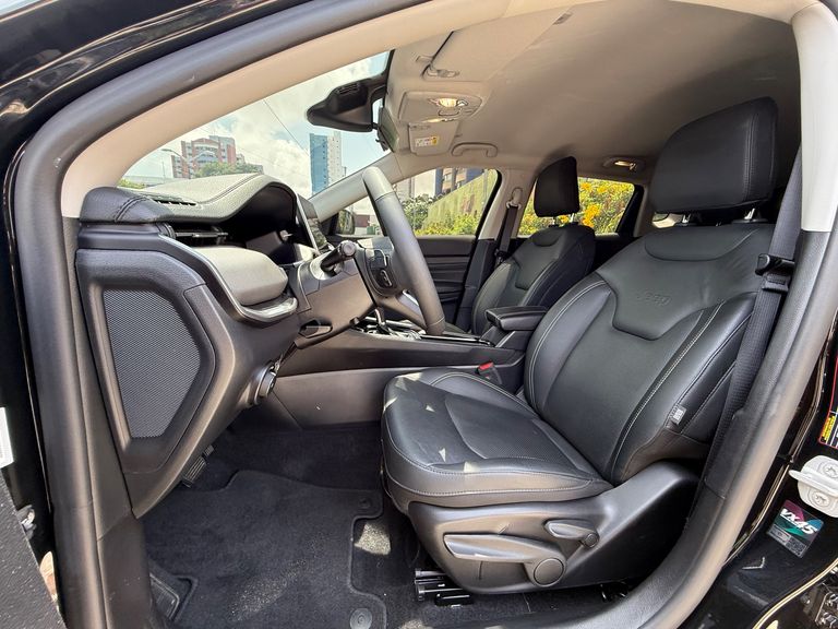 Jeep COMPASS LONG. T270 1.3 TB 4x2 Flex Aut.