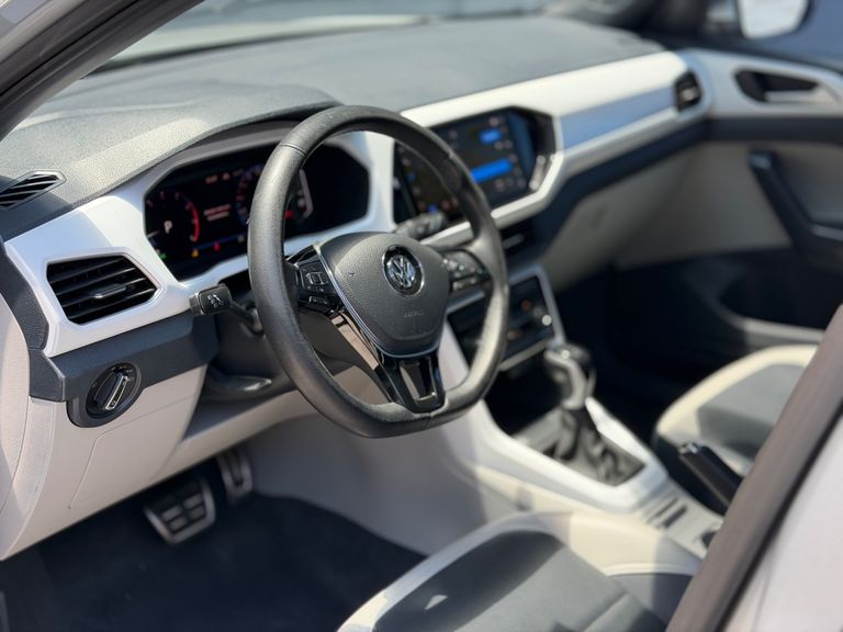 VolksWagen T-Cross Hig. 250 TSI 1.4 Flex 16V 5p Aut