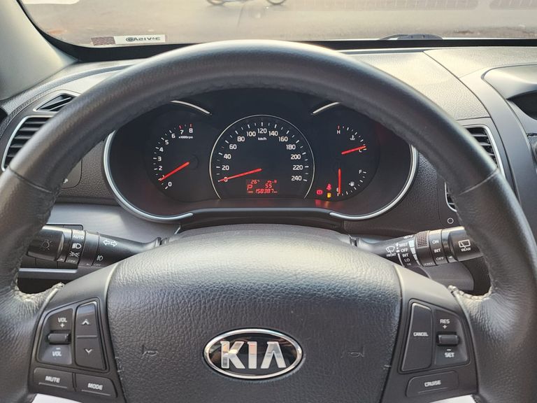 Kia Motors Sorento 2.4 16V 4x2 Aut.
