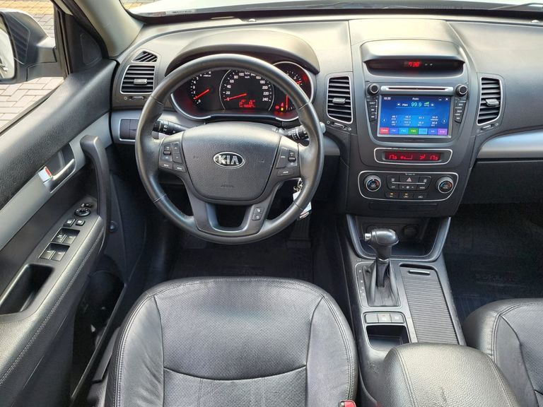 Kia Motors Sorento 2.4 16V 4x2 Aut.