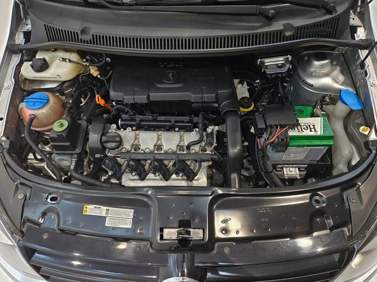 VolksWagen Fox 1.0 Mi Total Flex 8V 5p