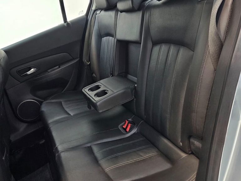 Chevrolet CRUZE LT 1.8 16V FlexPower 4p Aut.