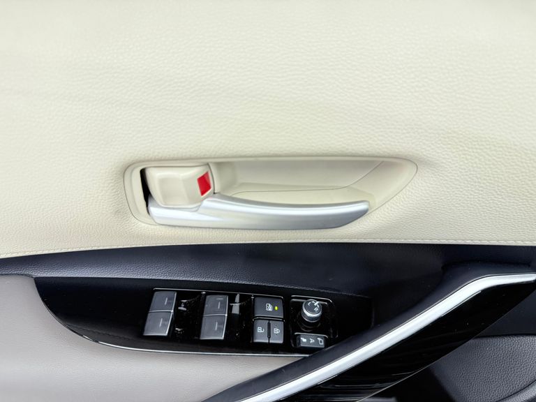 Toyota Corolla Altis Prem. 1.8 Aut. (Híbrido)