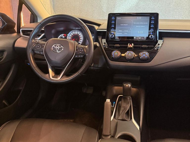 Toyota Corolla GLi 2.0 16V Flex Aut.