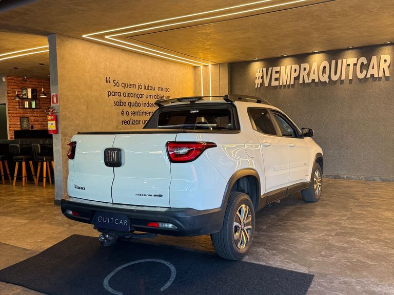 Fiat Toro Freedom 1.8 16V Flex Aut.