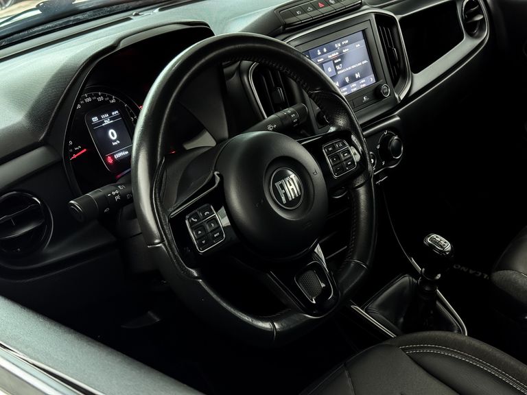 Fiat Strada Volcano 1.3 Flex 8V CD