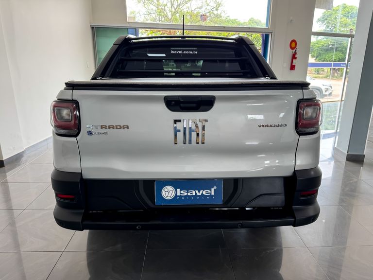 Fiat Strada Volcano 1.3 Flex 8V CD