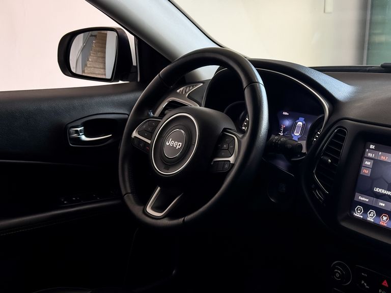 Jeep COMPASS LONGITUDE 2.0 4x2 Flex 16V Aut.