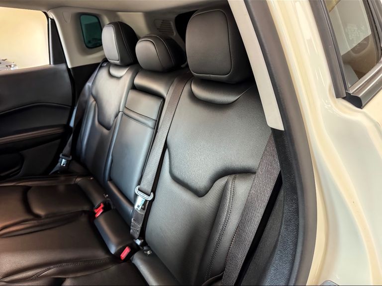 Jeep COMPASS LONGITUDE 2.0 4x2 Flex 16V Aut.