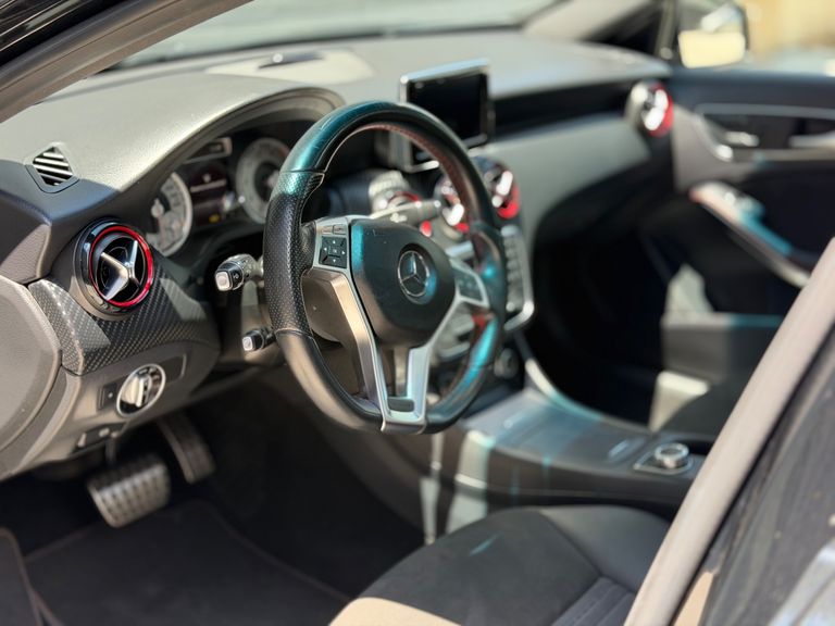 Mercedes Classe A 250 2.0 TB Sport Aut.