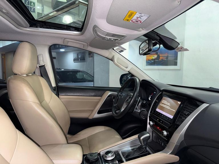 Mitsubishi Pajero Sport HPE-S 2.4  4x4 Diesel Aut.