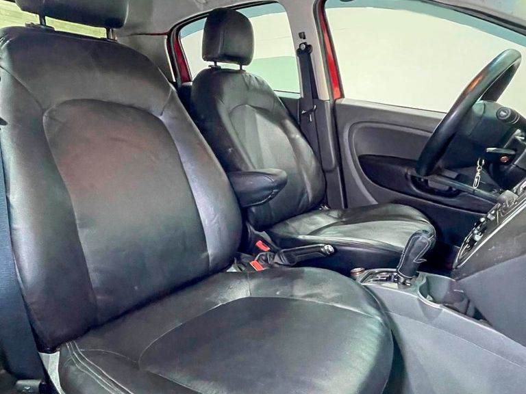 Fiat Punto ESSENCE Dualogic 1.8 Flex 16V 5p