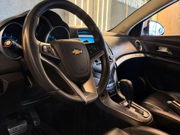 Chevrolet CRUZE LT 1.8 16V FlexPower 4p Aut.