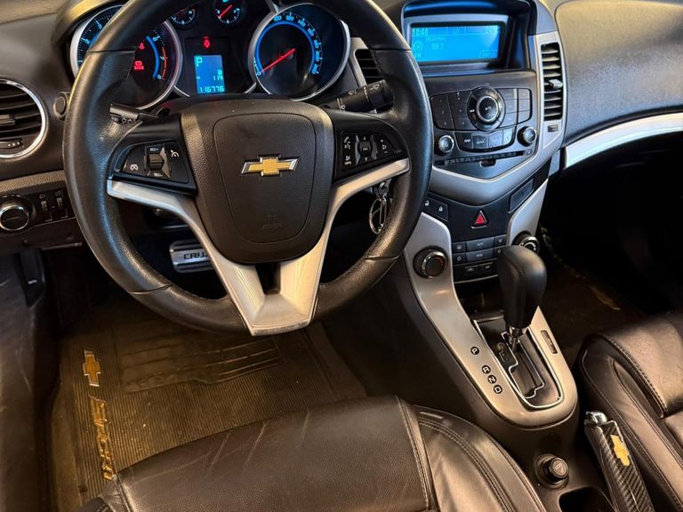 Chevrolet CRUZE LT 1.8 16V FlexPower 4p Aut.