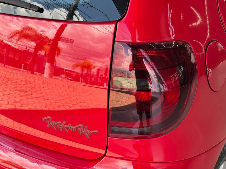 VolksWagen Fox Rock in Rio 1.6 Mi Total Flex 8V 5p